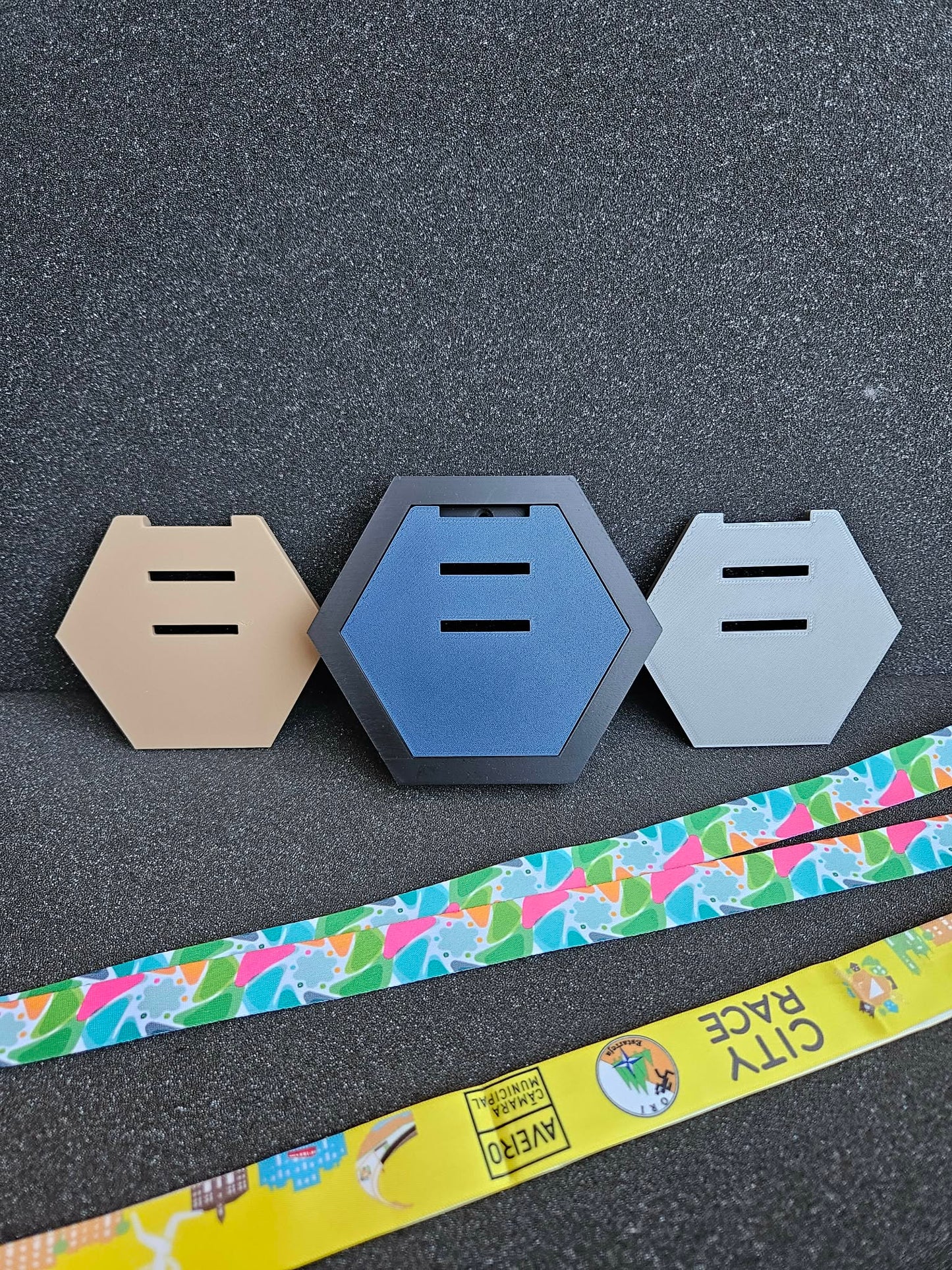 Suporte de Parede Hexagonal para Medalhas